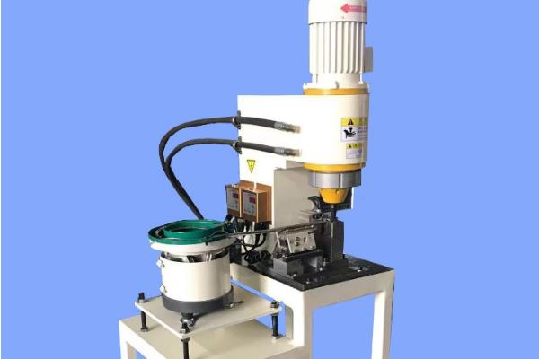 自動送料鉚接設備到底有哪些優勢？ 圖2