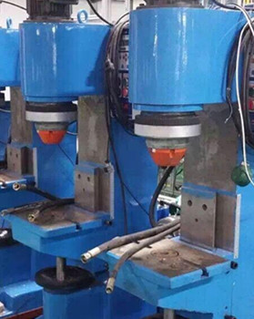 如何預(yù)防鉚接機出現(xiàn)故障？