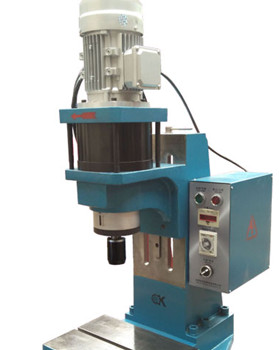 鉚接機鉚接前鉚釘的熱處理